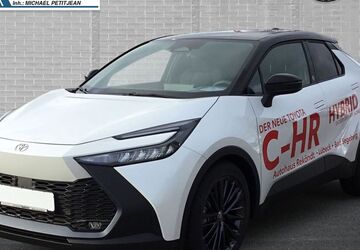 Toyota C-HR 9.002 km 32.990 &euro; Lübeck 23566