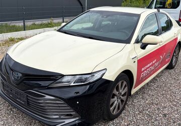 Toyota Camry 379.000 km 10.999 &euro; Ratzeburg bei Hamburg 23909
