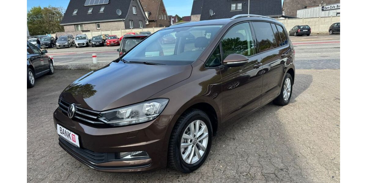 VW Touran 125.774 km 15.990 &euro; Lübeck 23556
