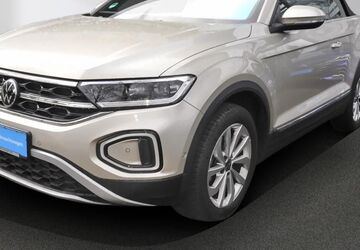 VW T-Roc 9.900 km 28.880 &euro; Lübeck 23560