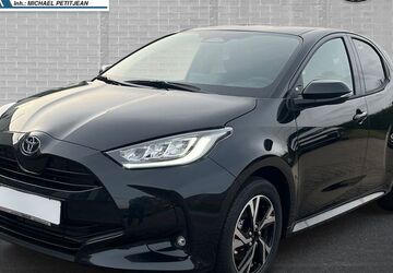 Toyota Yaris 16.058 km 26.990 &euro; Lübeck 23566