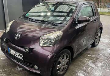 Toyota IQ 264.200 km 3.000 &euro; Lübeck 23568