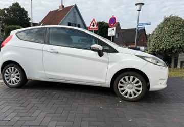 Ford Fiesta 165.000 km 2.490 &euro; Mölln 23879