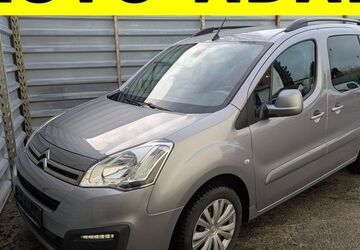 Citroen Berlingo 117.760 km 10.300 &euro; Lübeck 23556