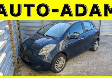 Toyota Yaris 258.015 km 2.500 &euro; Lübeck 23556