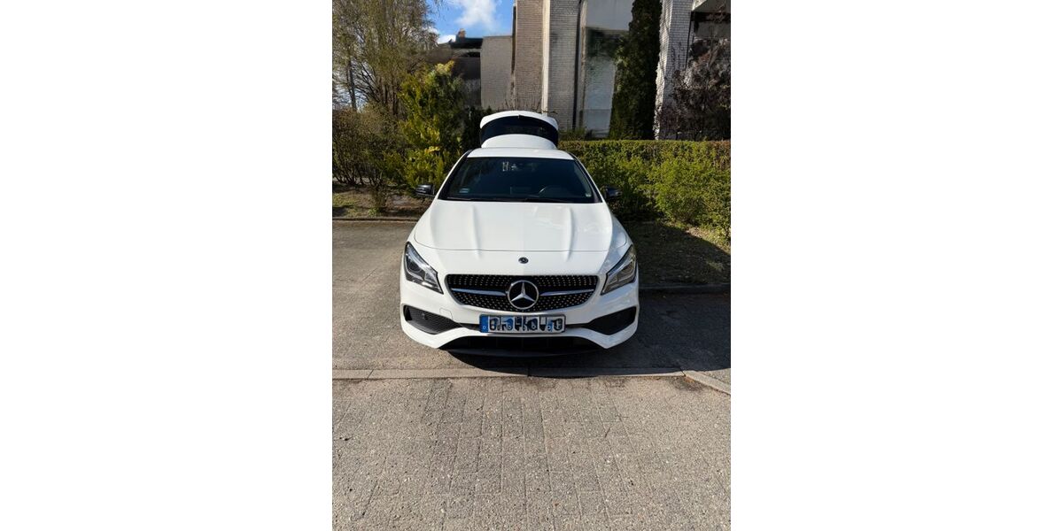 Mercedes-Benz CLA 220 Shooting Brake 106.000 km 18.000 &euro; Lübeck 23556