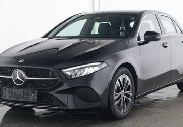 Mercedes-Benz A 180 24.312 km 26.618 &euro; Bad Oldesloe 23843
