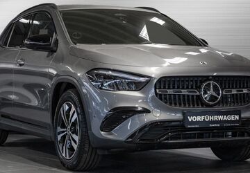 Mercedes-Benz GLA 200 9.999 km 40.880 &euro; Mölln 23879