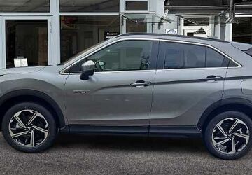 Mitsubishi Eclipse Cross 14.642 km 26.490 &euro; Neustadt i. Holstein 23730