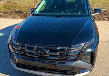 Hyundai TUCSON 32.500 km 30.700 &euro; Schiphorst 23847