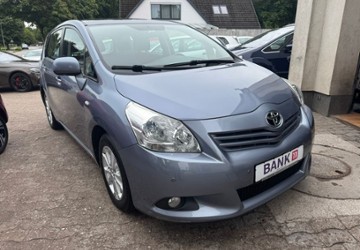 Toyota Verso 132.141 km 9.290 &euro; Lübeck 23556