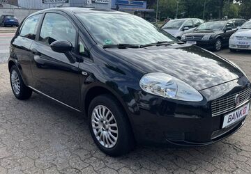 Fiat Grande Punto 195.849 km 1.990 &euro; Lübeck 23556