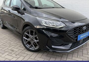 Ford Fiesta 42.921 km 17.798 &euro; Mölln 23879