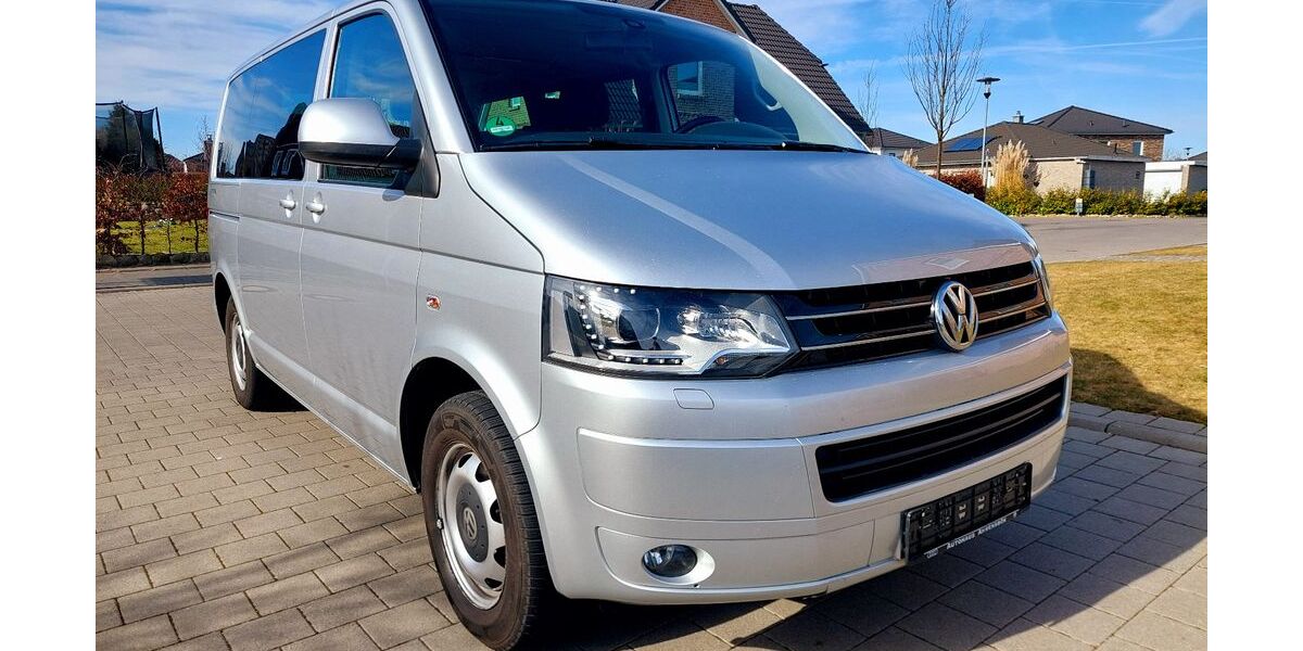 VW T5 Multivan 323.978 km 15.790 &euro; Lübeck 23554
