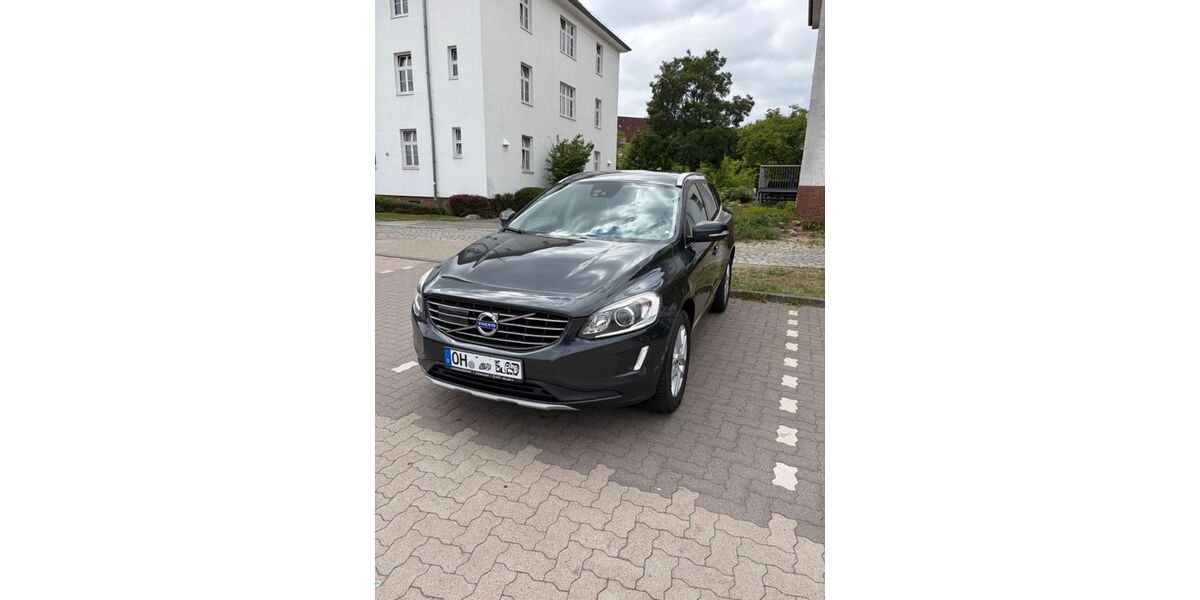 Volvo XC60 175.000 km 17.500 &euro; Lübeck 23564