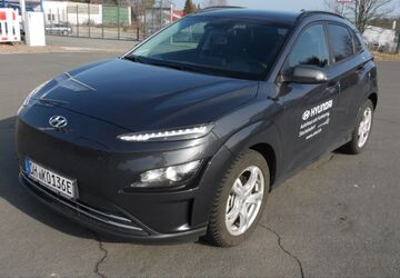 Hyundai KONA Elektro 25.004 km 20.950 &euro; Stockelsdorf 23617