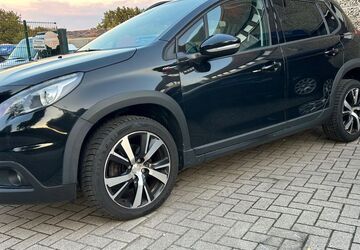 Peugeot 2008 196.000 km 6.400 &euro; Lübeck 23556
