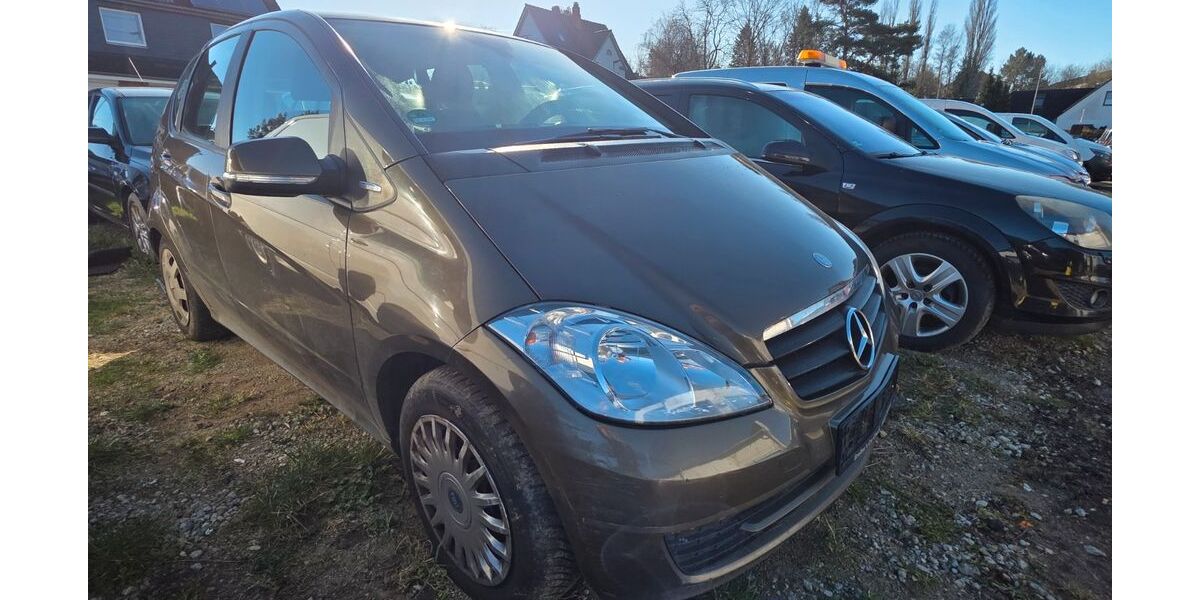 Mercedes-Benz A 160 239.234 km 1.000 &euro; Lübeck 23568