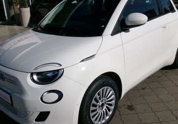 Fiat 500e 16.100 km 21.990 &euro; Lübeck 23554