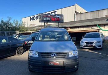 VW Caddy 126.500 km 8.990 &euro; Lübeck 23554