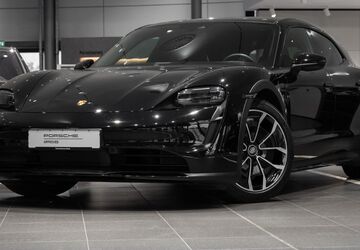Porsche Taycan 20.109 km 79.490 &euro; Lübeck 23560