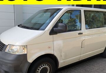 VW T5 Caravelle 326.245 km 4.350 &euro; Lübeck 23556