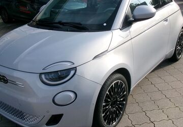 Fiat 500e 2.000 km 29.990 &euro; Lübeck 23554