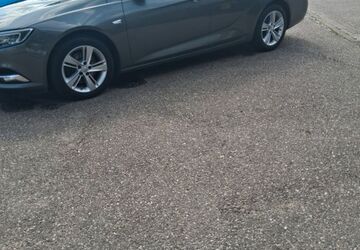 Opel Insignia 226.140 km 9.500 &euro; Lübeck 23562