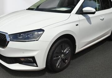 Skoda Fabia 16.600 km 19.990 &euro; Bad Schwartau 23611