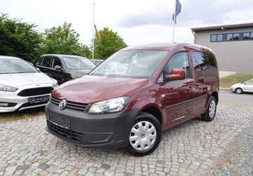 VW Caddy 112.000 km 9.980 &euro; Ahrensbök 23623