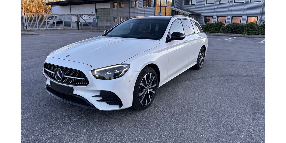 Mercedes-Benz E 300 70.732 km 35.900 &euro; Lübeck 23556