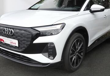 Audi Q4 e-tron 11.400 km 42.880 &euro; Bad Oldesloe 23843