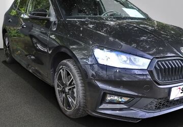 Skoda Fabia 12.500 km 25.480 &euro; Lübeck 23560