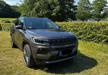 Jeep Compass 79.000 km 20.500 &euro; Timmendorfer Strand 23669