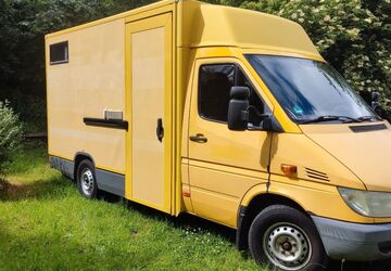 Mercedes-Benz Sprinter 200.000 km 11.999 &euro; Lübeck 23568