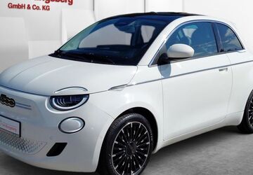 Fiat 500e 6.900 km 23.990 &euro; Lübeck 23554