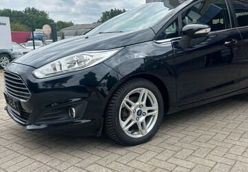 Ford Fiesta 204.000 km 3.500 &euro; Lübeck 23556