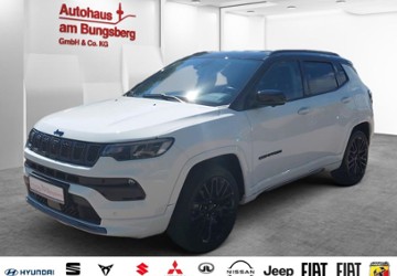 Jeep Compass 42.143 km 28.990 &euro; Lübeck 23554