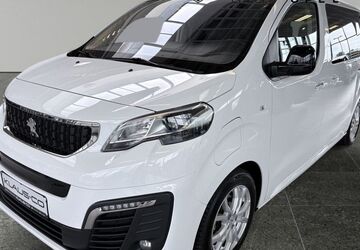 Peugeot e-Traveller 54.630 km 33.490 &euro; Lübeck 23562