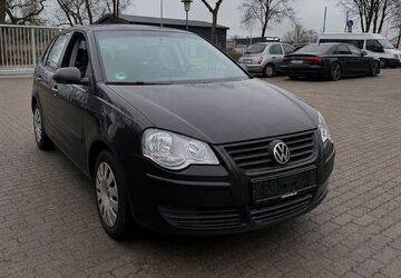 VW Polo 198.000 km 2.699 &euro; Ratzeburg 23909