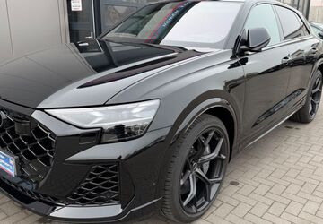 Audi RSQ8 5.000 km 169.990 &euro; Bad Segeberg 23795