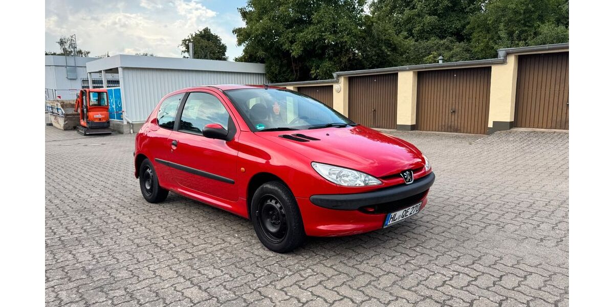 Peugeot 206 171.000 km 599 &euro; Lübeck 23564