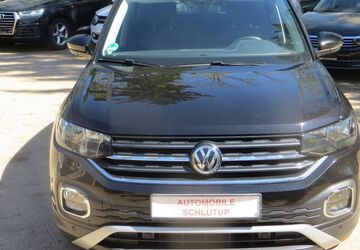 VW T-Cross 122.500 km 11.900 &euro; Lübeck 23568