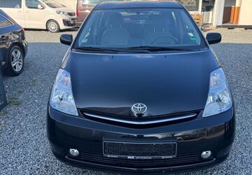 Toyota Prius 71.000 km 7.250 &euro; Stockelsdorf 23617