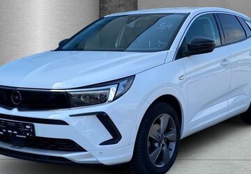 Opel Grandland (X) 31.811 km 19.750 &euro; Reinfeld/ Wesenberg 23858