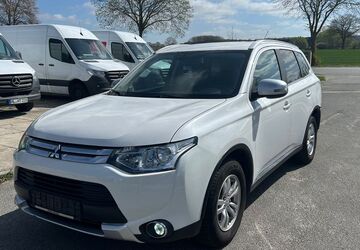 Mitsubishi Outlander 240.000 km 7.599 &euro; Ahrensbök 23623