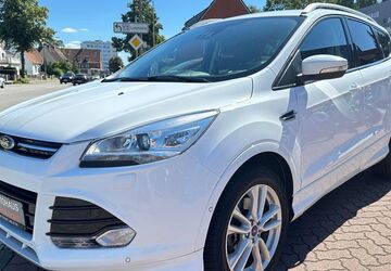 Ford Kuga 82.000 km 13.990 &euro; Lübeck 23556